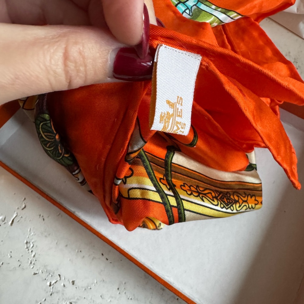 Hermes Orange and Cream Scarf - Picture 2 of 6